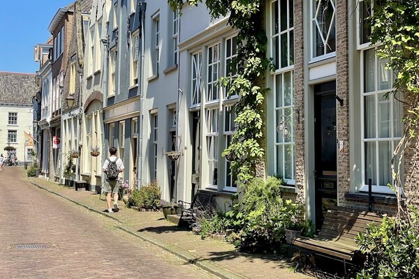 Historische Festungsstadt an der Maas